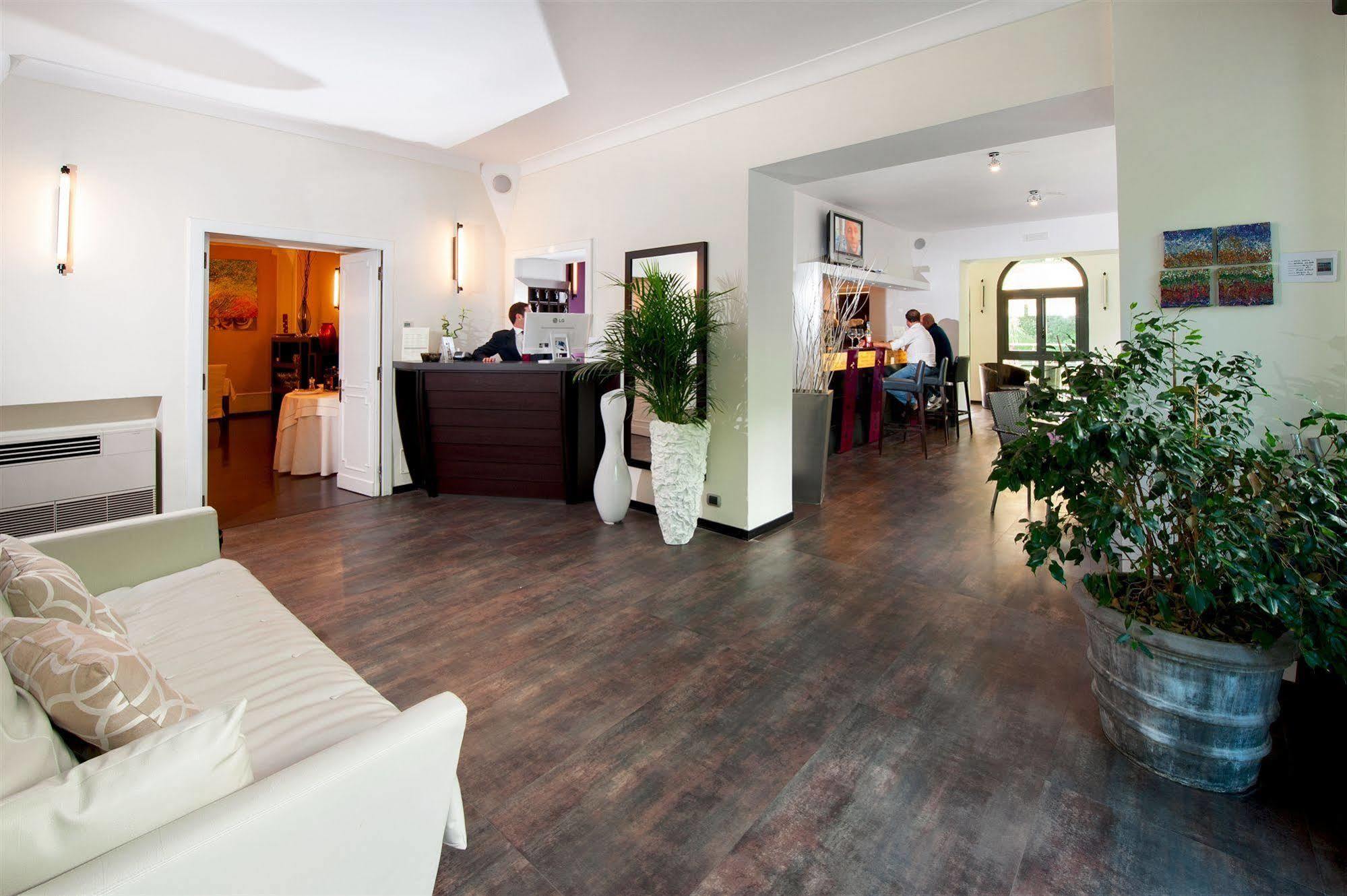 Villa Maria Cristina Caserta Ngoại thất bức ảnh